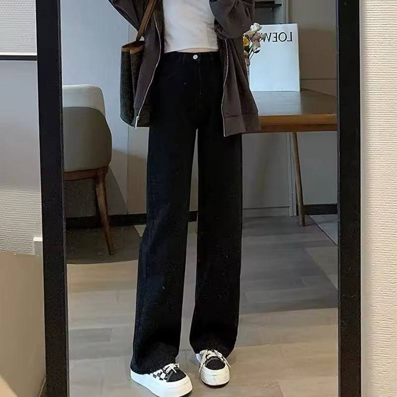 Clessie Jeans