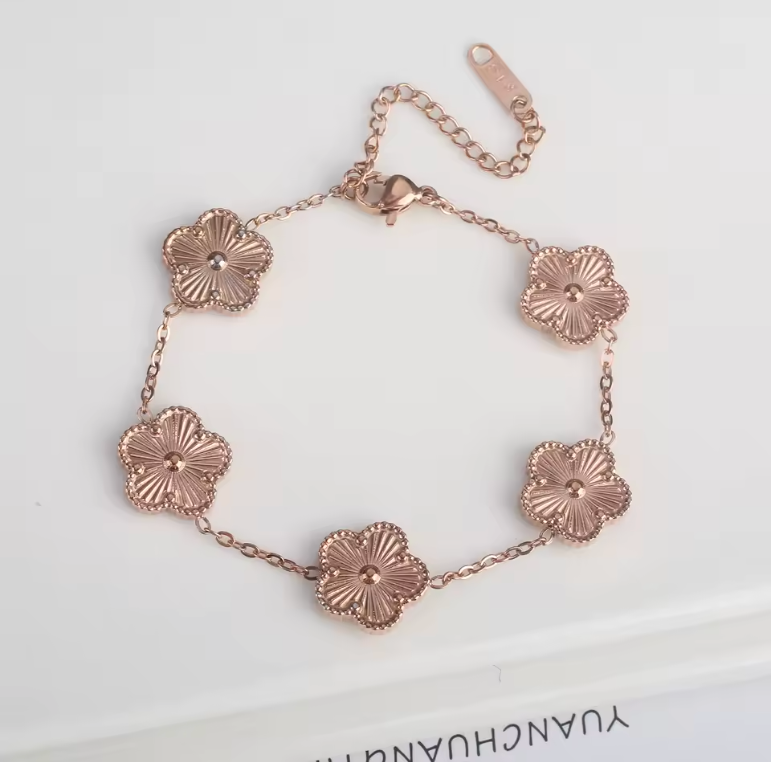 Eclipsia Luxe