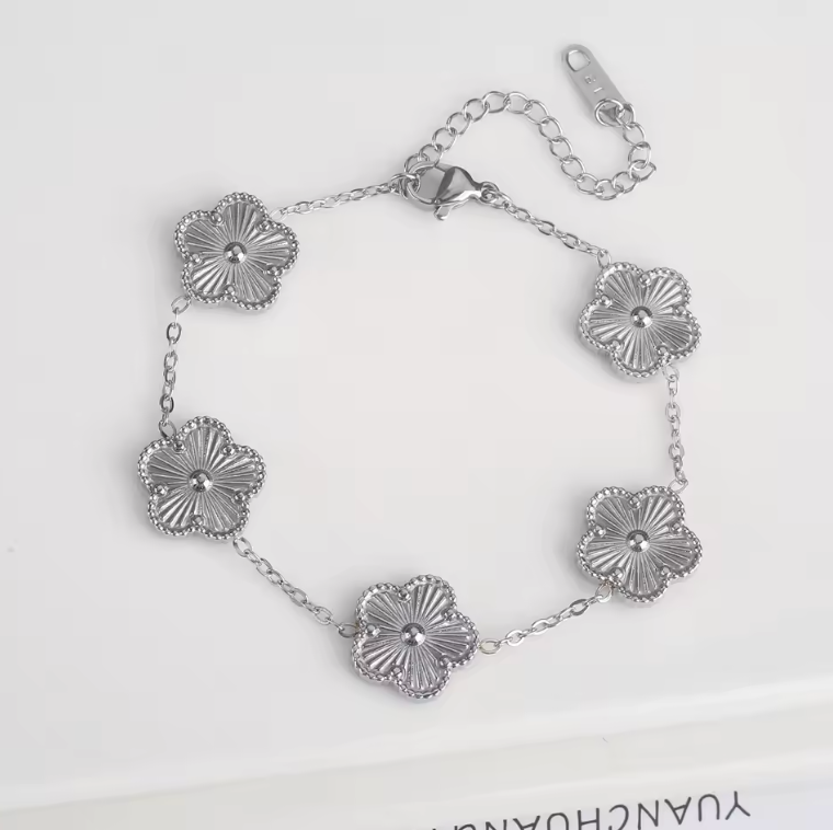 Eclipsia Luxe