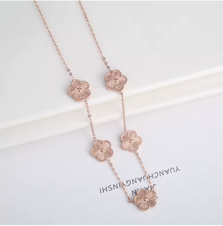 Eclipsia Luxe