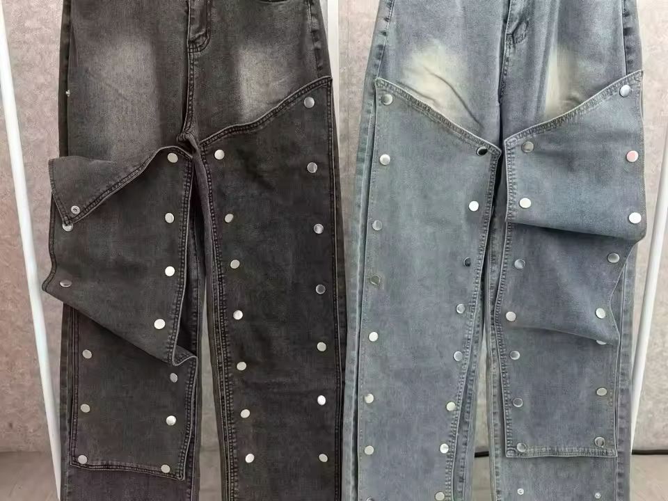 Streeetwear Cutout Cargo